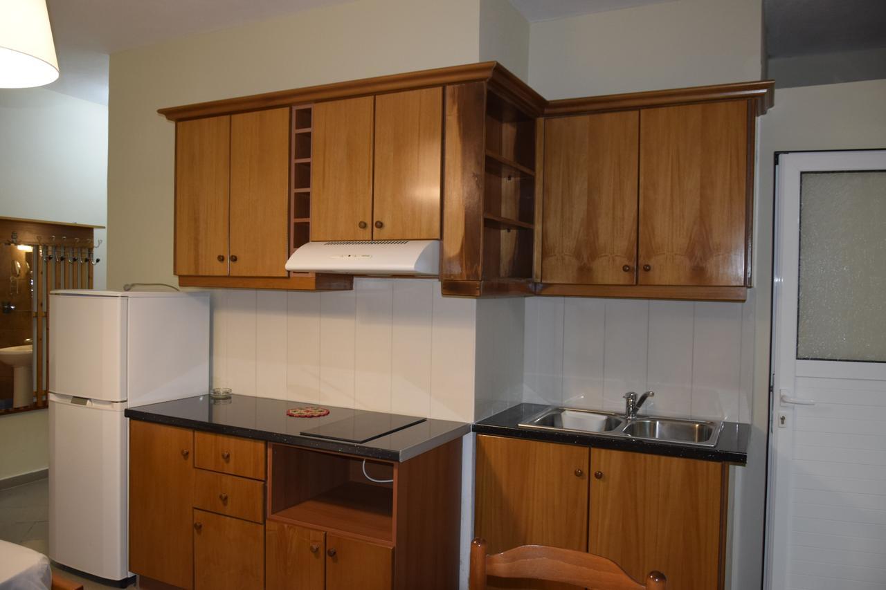Zotos Apartment Химар Екстериор снимка